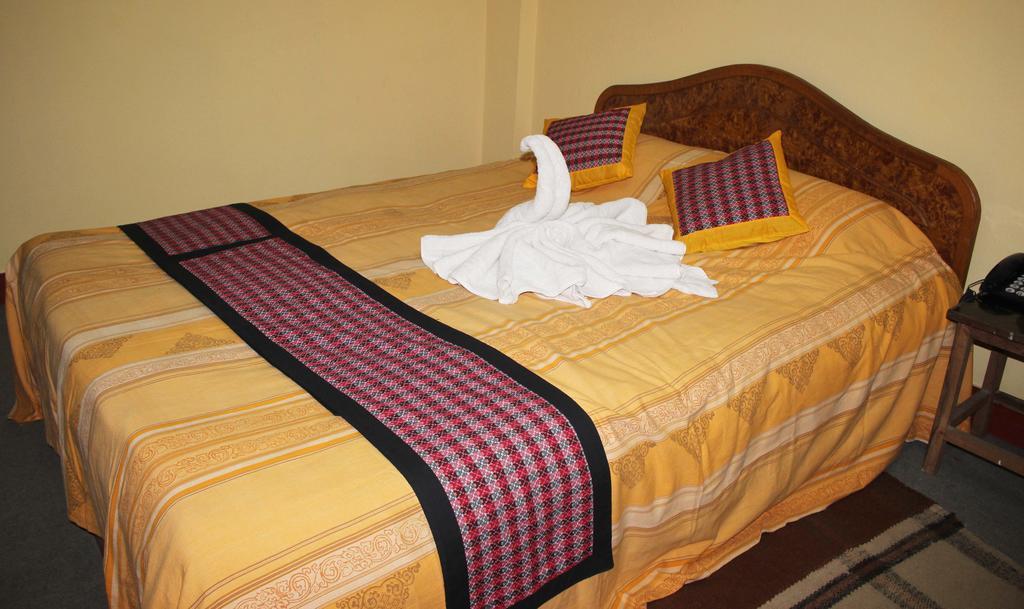 Simrika Homes Bed&Breakfast Kathmandu Rum bild