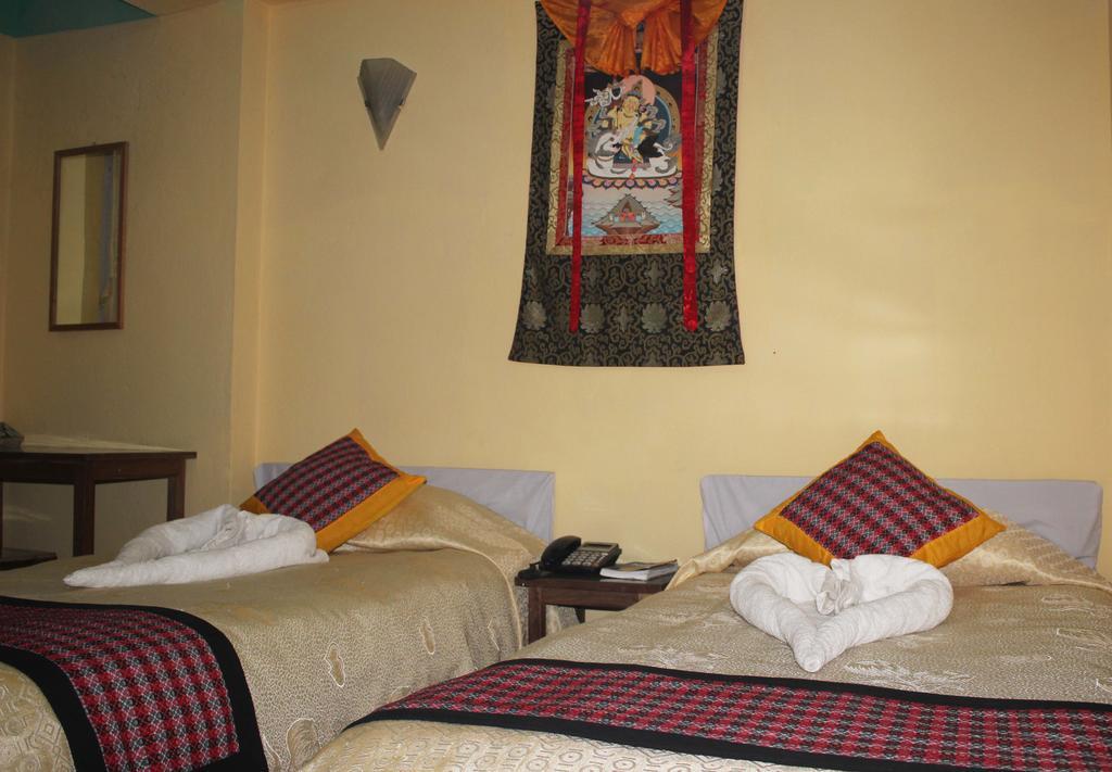 Simrika Homes Bed&Breakfast Kathmandu Rum bild