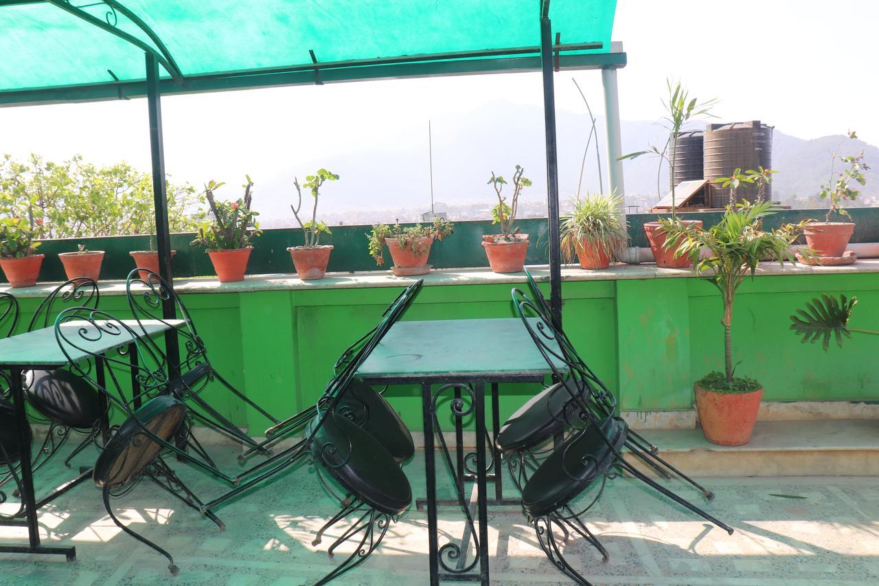 Simrika Homes Bed&Breakfast Kathmandu Exteriör bild